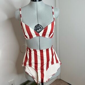 Solid & striped the Brigitte top